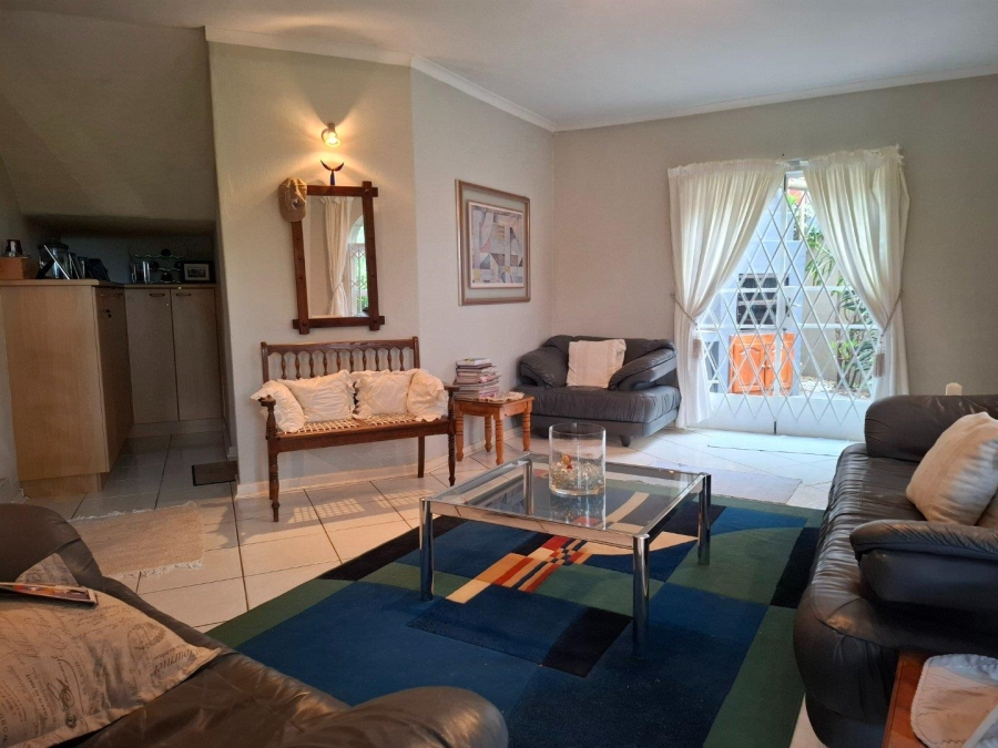 4 Bedroom Property for Sale in Wavecrest Eastern Cape